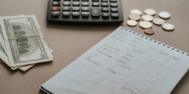 10 Simple Steps: How to Create a Monthly Budget and Save Money