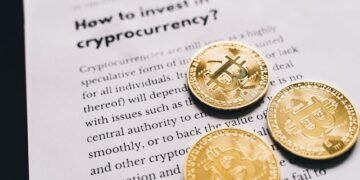 7 Essential Stock Market Tips for First-Time Investors to Maximize Returns